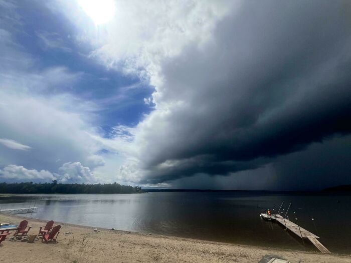 “I Think God Hates Me”: 59 Wild Pics Of Mother Nature Doing Things On Its Own Terms (New Pics)