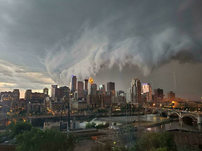 “I Think God Hates Me”: 59 Wild Pics Of Mother Nature Doing Things On Its Own Terms (New Pics)