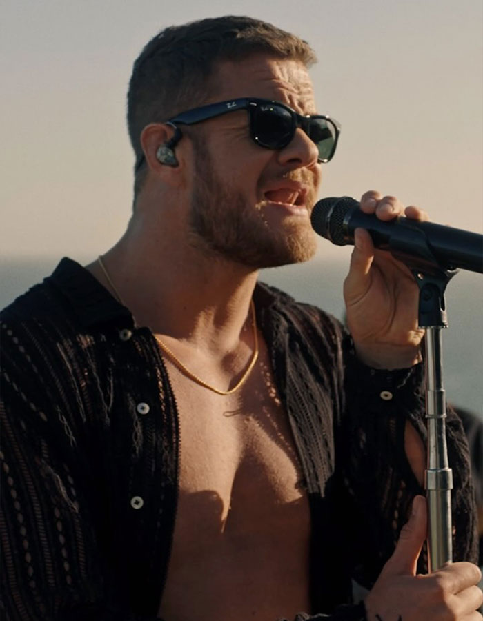 How Dan Reynolds Turns Going Shirtless Into A Statement Against Toxic Masculinity