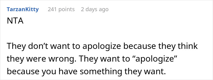 Man Defends His Wife And Cuts Off His Parents, Is Confused When She Suggests Reconnecting
