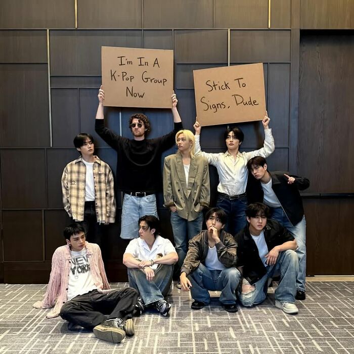58 Times “Dude With The Sign” Wrote Down What Everyone Is Thinking But Not Saying Out Loud (New Pics)