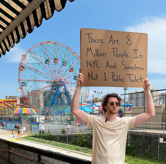 58 Times “Dude With The Sign” Wrote Down What Everyone Is Thinking But Not Saying Out Loud (New Pics)