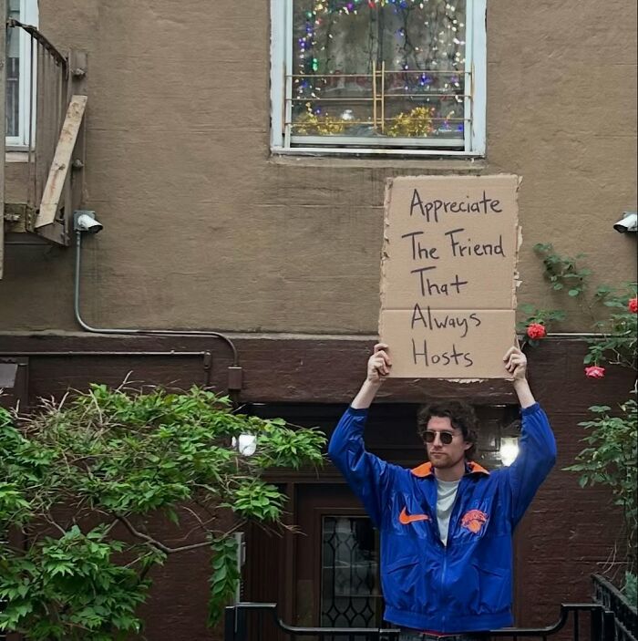 58 Times “Dude With The Sign” Wrote Down What Everyone Is Thinking But Not Saying Out Loud (New Pics)