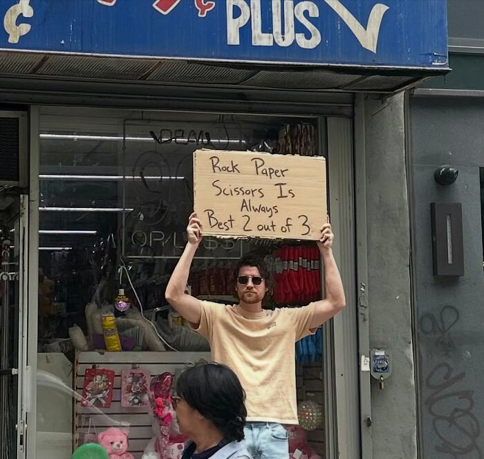 58 Times “Dude With The Sign” Wrote Down What Everyone Is Thinking But Not Saying Out Loud (New Pics)