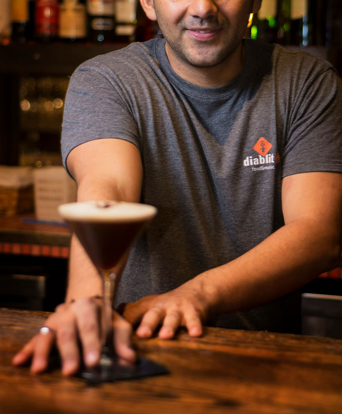 44 Stories Of Bar Staff And Customers Protecting Women Who Were Getting Creeped Out By Men
