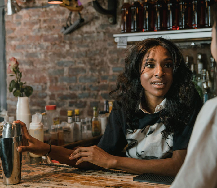44 Stories Of Bar Staff And Customers Protecting Women Who Were Getting Creeped Out By Men