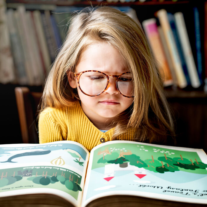 Netizens List 37 Aspects Of Modern Life They Believe Are Frighteningly Close To Breaking Down