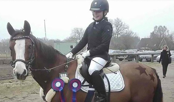 After Outrage, Woman Explains Why She Donated Her Daughter’s Pony To Zoo To Be Eaten By Lions