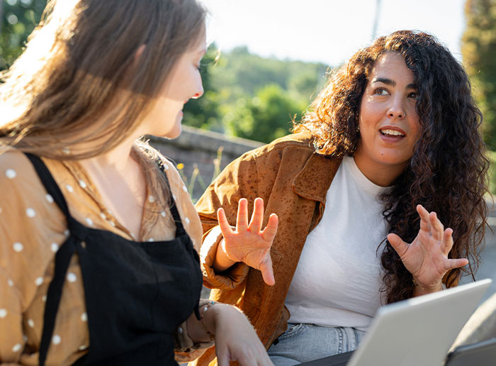 “AITA For Refusing To Let My Friend Into My House After She Was Over 6 Hours Late?”