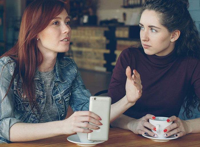 “AITA For Refusing To Let My Friend Into My House After She Was Over 6 Hours Late?”