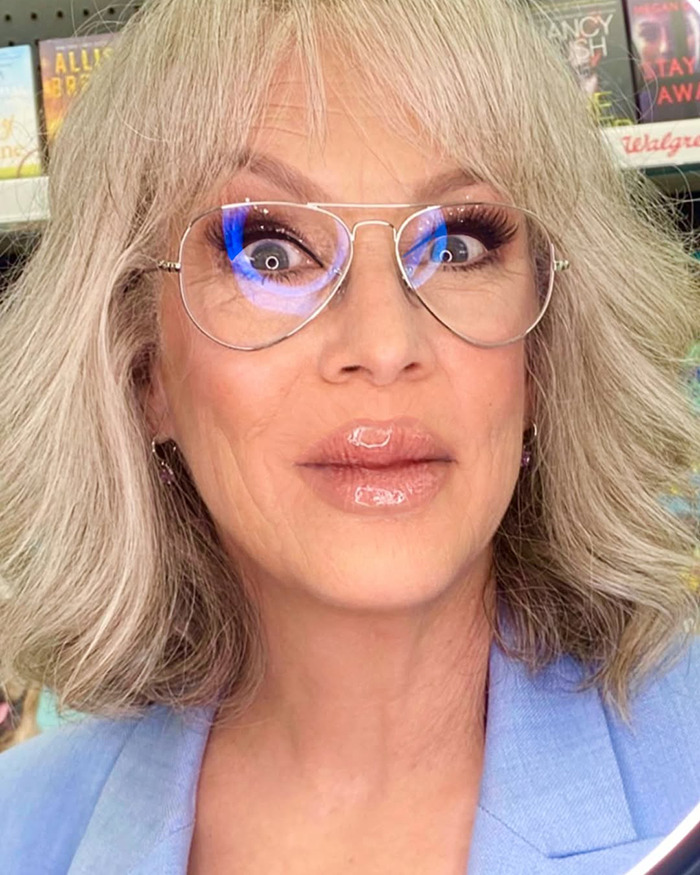 Jamie Lee Curtis, 66, Stuns Fans With Dramatically Fuller Lips In New Transformation