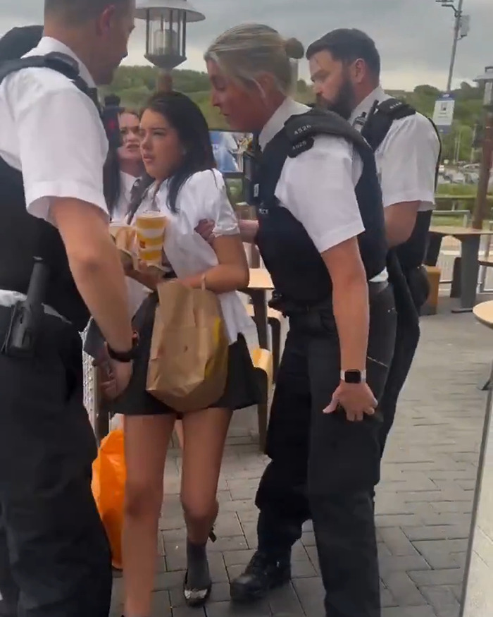 Massive Outrage After McDonald&#8217;s Calls Cops On 13YO School Girl Over New Policy