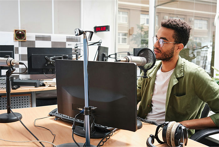 “Overworked And Underpaid”: 55 People Share What It’s Like To Work At A ‘Dying’ Company