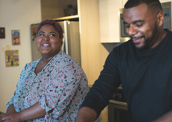 53 People Share The Ups And Downs Of Having A Partner Who Went From Rags To Riches