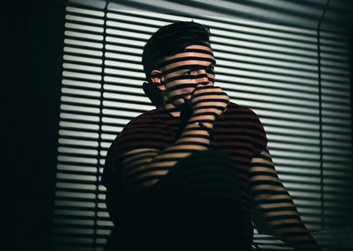 53 People Share The Ups And Downs Of Having A Partner Who Went From Rags To Riches