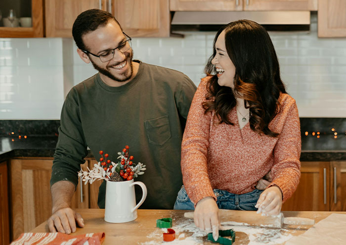 53 People Share The Ups And Downs Of Having A Partner Who Went From Rags To Riches