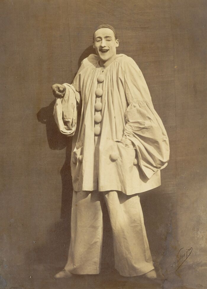 36 Invaluable Photos From The 19th Century That Made History Come Alive