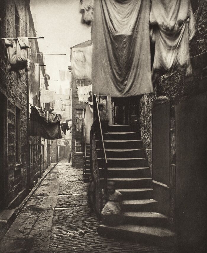 36 Invaluable Photos From The 19th Century That Made History Come Alive