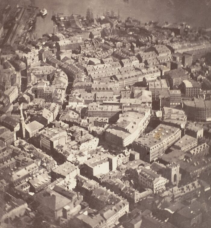 36 Invaluable Photos From The 19th Century That Made History Come Alive