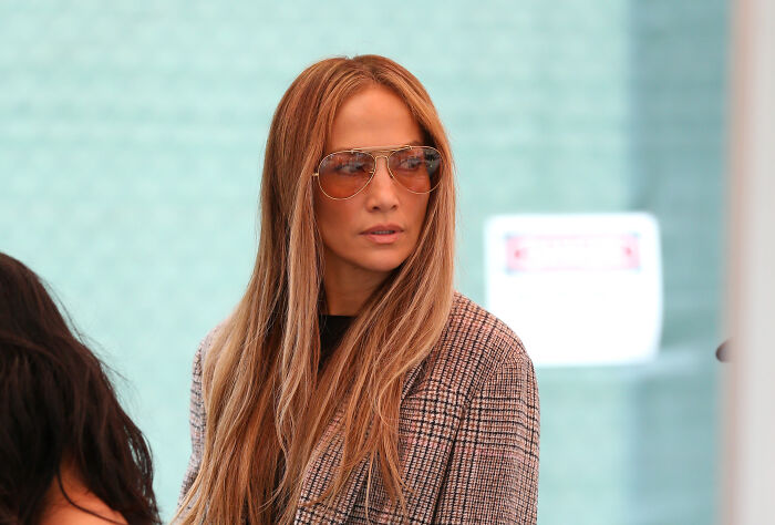 After Jennifer Lopez Is Denied Entry By Chanel, Bethenny Frankel Blasts Brand For Her Own Store Rejection