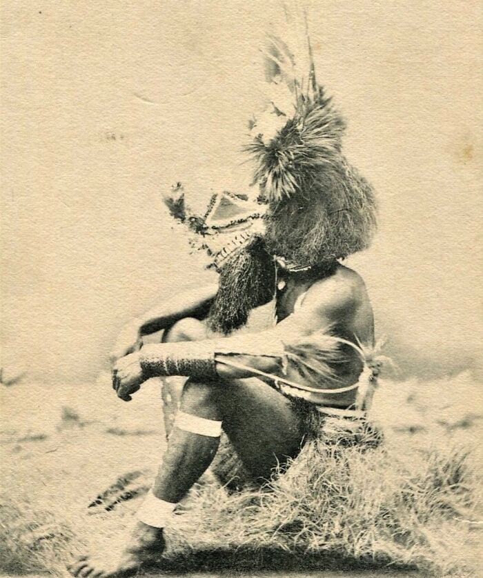 Rare Glimpses Into 1900s Indigenous Australians Through 43 Striking Photos