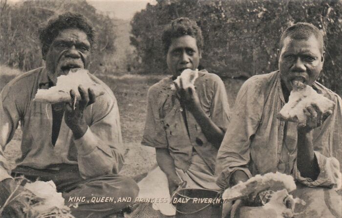 Rare Glimpses Into 1900s Indigenous Australians Through 43 Striking Photos