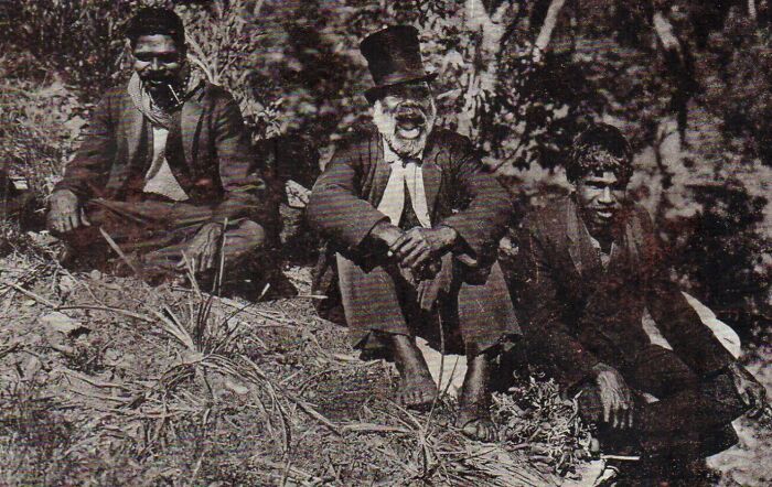 Rare Glimpses Into 1900s Indigenous Australians Through 43 Striking Photos