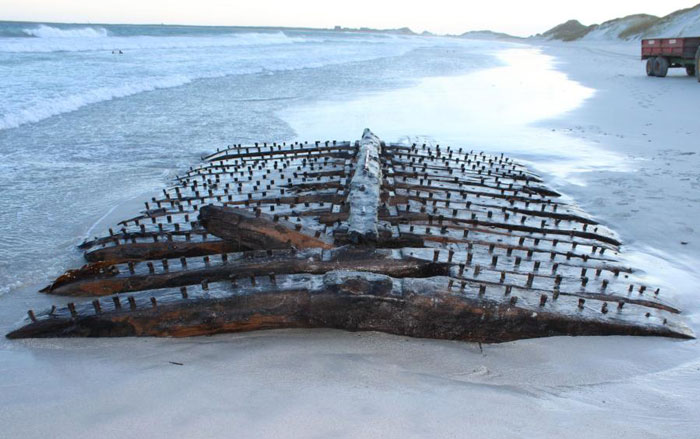 Schoolboy Discovers 275-Year-Old British Royal Navy Ship On Scotland Beach While Jogging