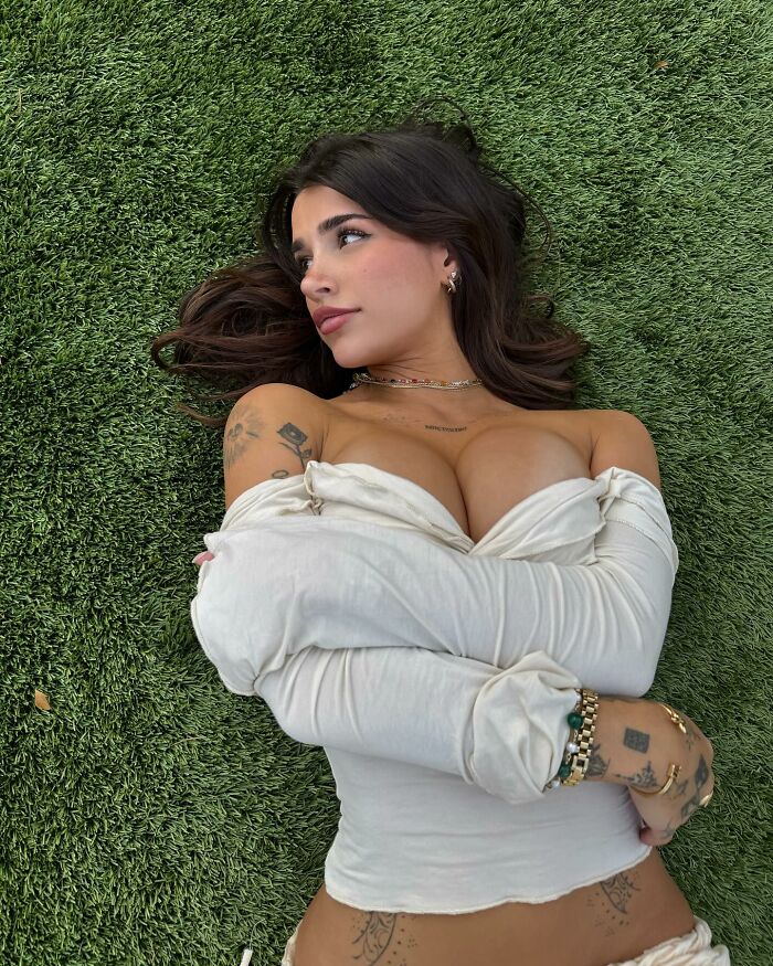 L’Oréal Defends Hiring 24YO Adult Star After Critics Blast Provocative Ad Campaign