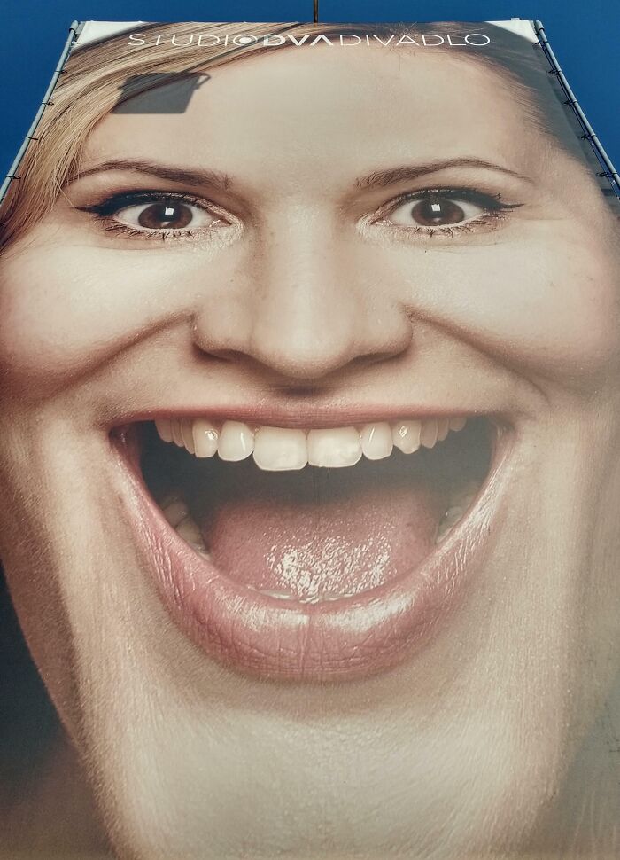 “Another Unattainable Body Portrayed In Advertising”: 73 Funny Advertising Fails (New Pics)