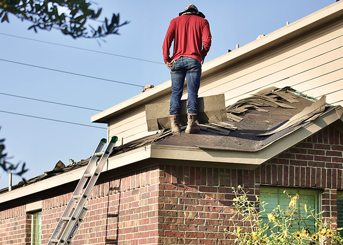 “Missed Me By Millimetres”: 53 Blue Collar Workers Share The Scariest Thing They’ve Experienced At A Job Site