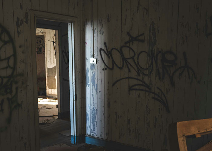 “Missed Me By Millimetres”: 53 Blue Collar Workers Share The Scariest Thing They’ve Experienced At A Job Site