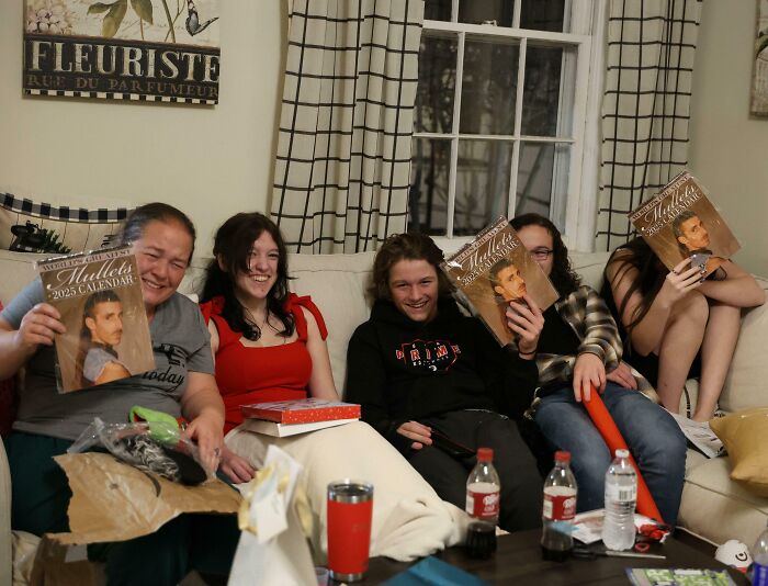 70 Photos Of Rare Coincidences You’d Think Were Photoshopped, But Aren’t