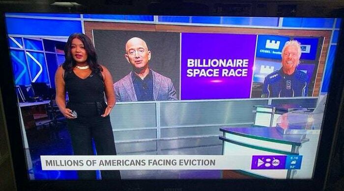 76 Pics That Show We’ve Already Hit Peak Dystopia, And Things Are Only Getting Worse
