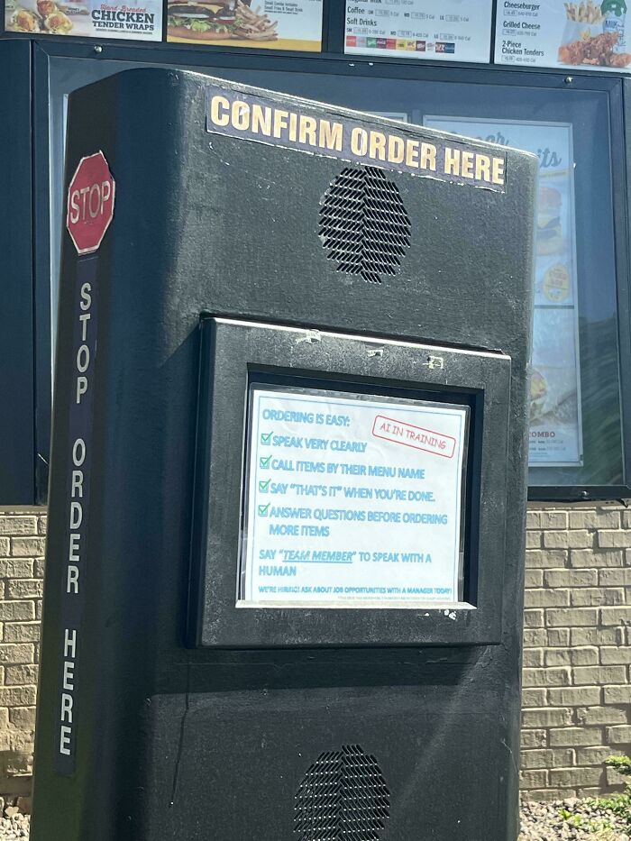76 Pics That Show We’ve Already Hit Peak Dystopia, And Things Are Only Getting Worse