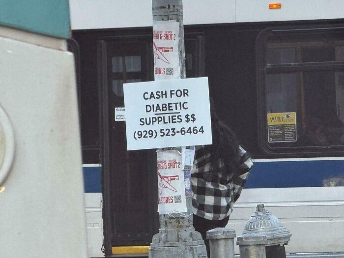 76 Pics That Show We’ve Already Hit Peak Dystopia, And Things Are Only Getting Worse
