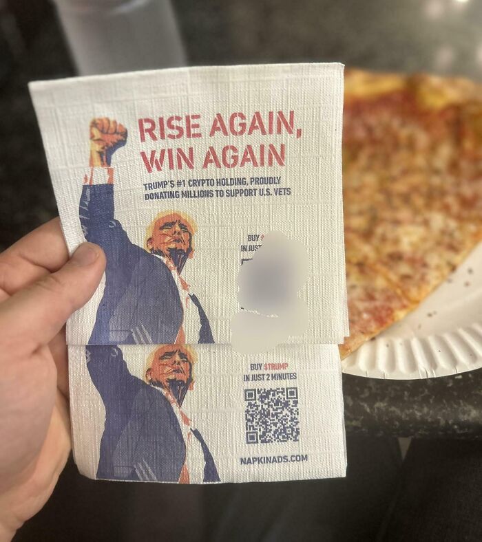 76 Pics That Show We’ve Already Hit Peak Dystopia, And Things Are Only Getting Worse