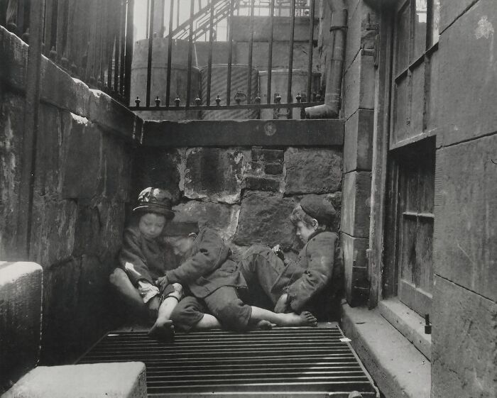 30 Gripping Pictures That Tell The Real Story Of 1800s America