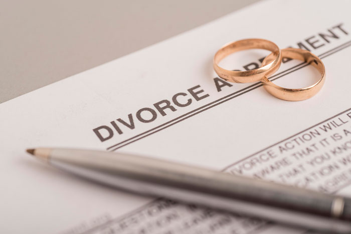 Man Wants A Peaceful Divorce After Wife Cheats, In-Laws Accuse Him Of Leaving Because Of Her Weight