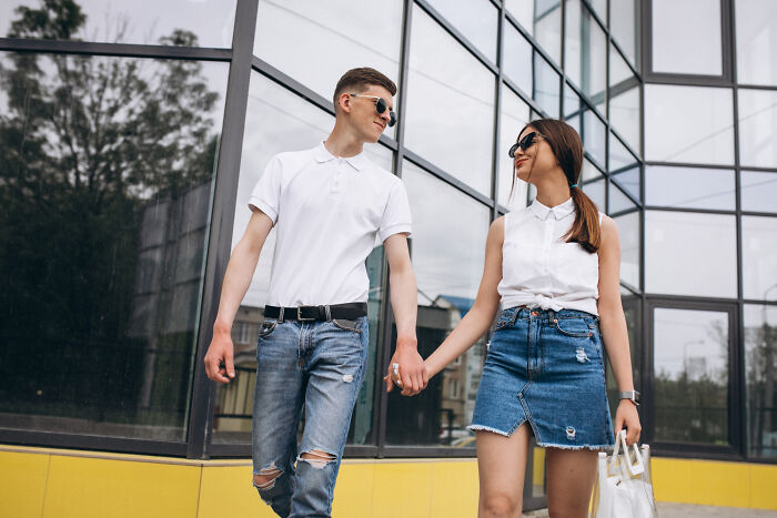 27 Pickup Lines That Are Splendid, Witty, And Definitely Worked On Their Recipients, As Told Online