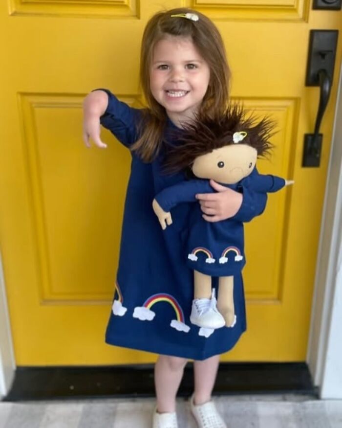 Remarkable Children: Woman Continues To Create Unique Dolls That Reflect Their Unique Owners (22 New Pics)