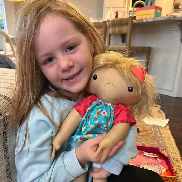 Remarkable Children: Woman Continues To Create Unique Dolls That Reflect Their Unique Owners (22 New Pics)