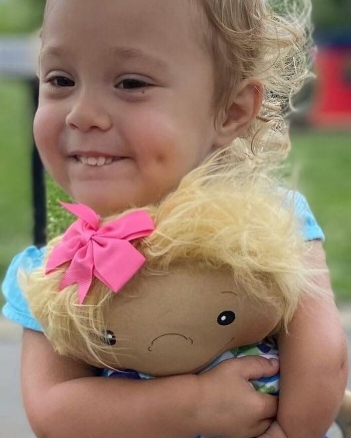 Remarkable Children: Woman Continues To Create Unique Dolls That Reflect Their Unique Owners (22 New Pics)
