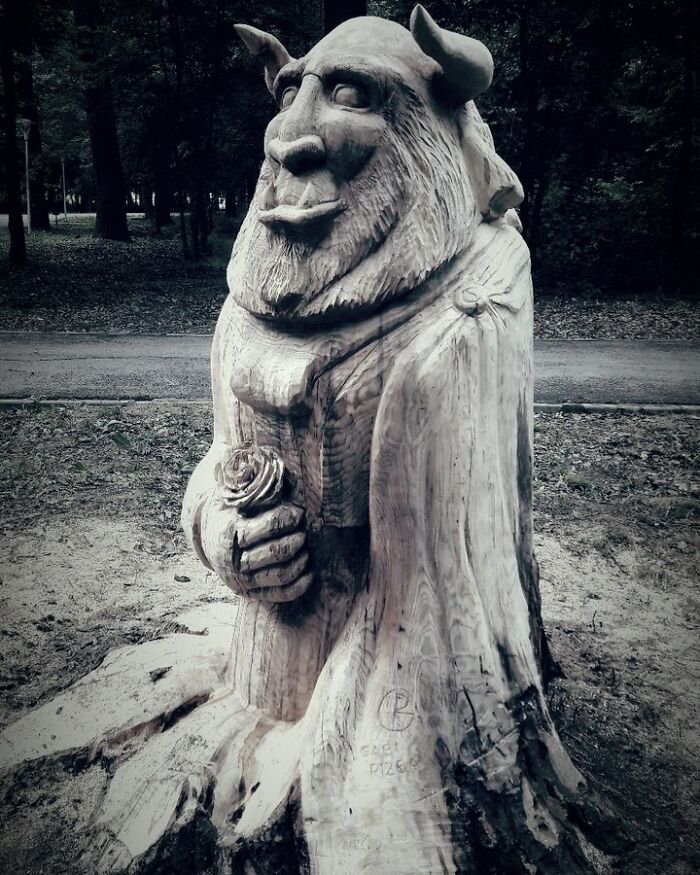 Artist Turns Tree Stumps Into Magical Sculptures, And Here Are 20 Of His Best Creations