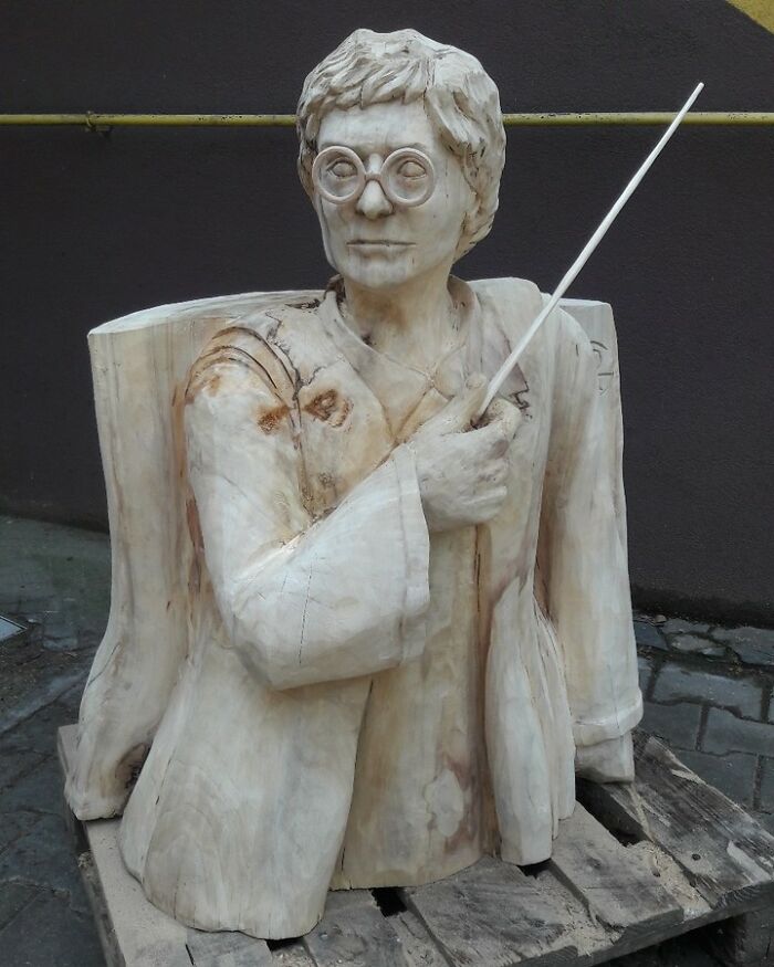 Artist Turns Tree Stumps Into Magical Sculptures, And Here Are 20 Of His Best Creations