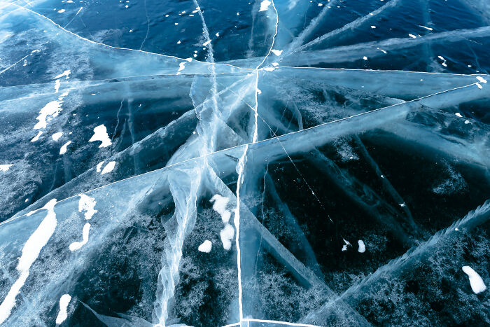 My 15 Photos That Show Why Lake Baikal In Winter Feels Like Another Planet