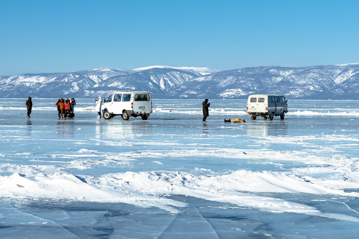 My 15 Photos That Show Why Lake Baikal In Winter Feels Like Another Planet