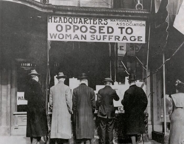 45 Powerful Photos Of Women In The 20th Century Suffrage Era