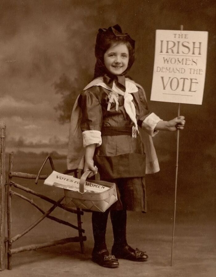 45 Powerful Photos Of Women In The 20th Century Suffrage Era