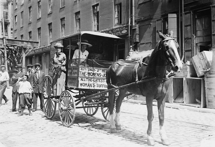 45 Powerful Photos Of Women In The 20th Century Suffrage Era